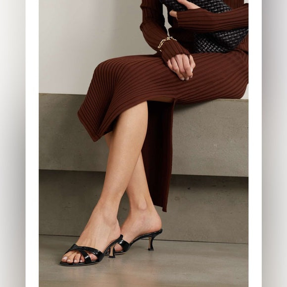 Manolo Blahnik | Callamu Mules