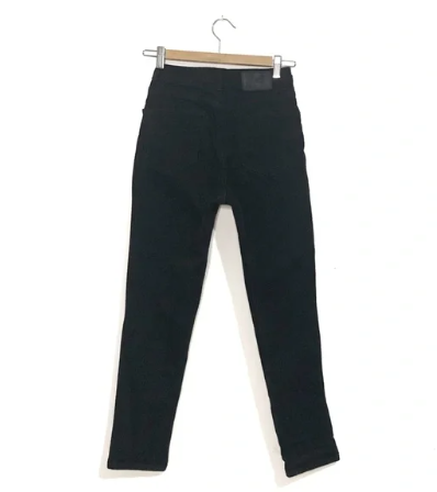 Frank and Oak | Tapered Black Mom Jeans