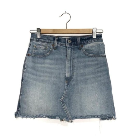 Abercrombie & Fitch | 90s High Rise Denim Skirt