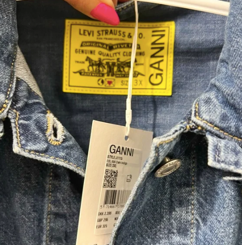 Ganni x Levi’s | NWT Collared Trucker Denim Jacket