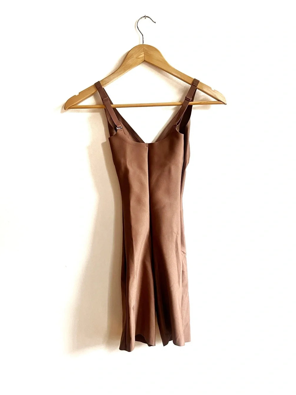 SKIMS | Brown Sculp Mid Thigh Shapewear