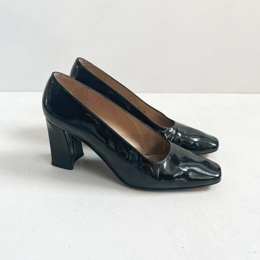 Stuart Weitzman | Black Block Heel Pumps