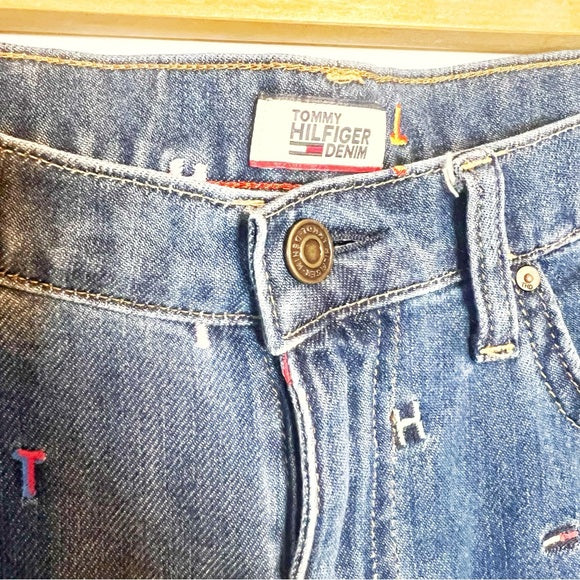 Tommy Hilfiger | H Embroidered Boyfriend Jeans