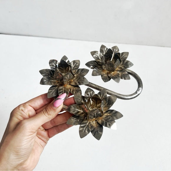 Vintage | Lotus Flower Candle Holder