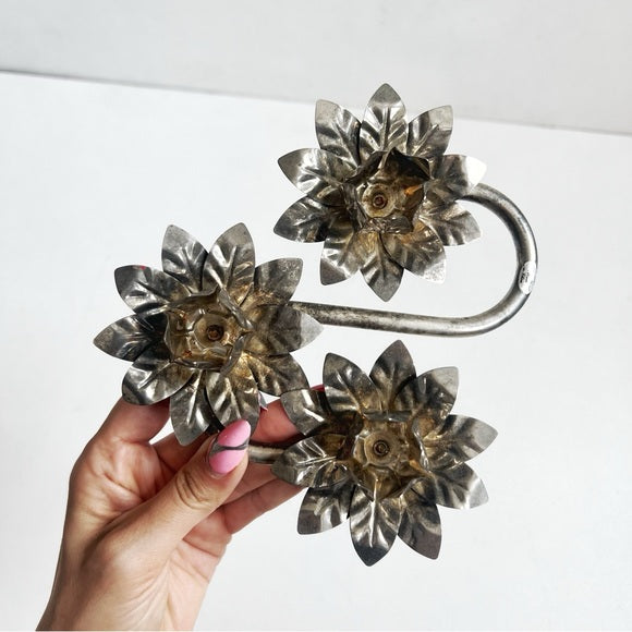 Vintage | Lotus Flower Candle Holder