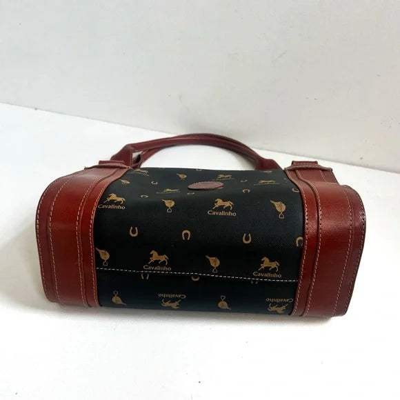 Cavalinho | Horseshoe Leather Purse