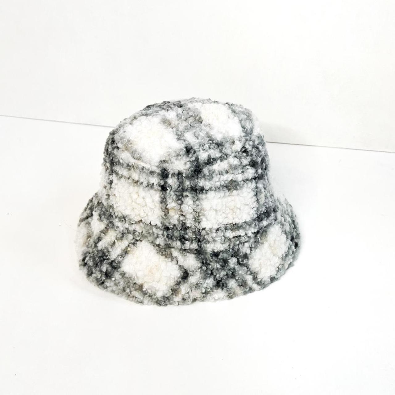 Knit Bucket Hat - New