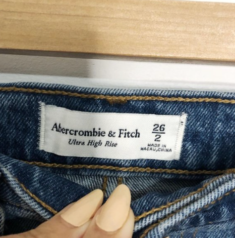 Abercrombie & Fitch | 90s High Rise Denim Skirt