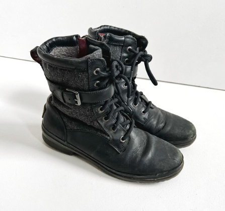 UGG | Kesey Buckle Boots