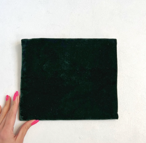 Vintage | Velvet Clutch