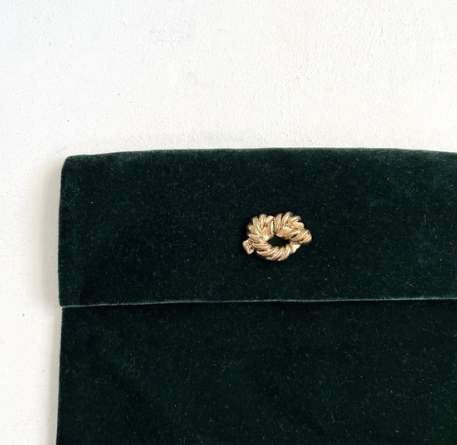 Vintage | Velvet Clutch