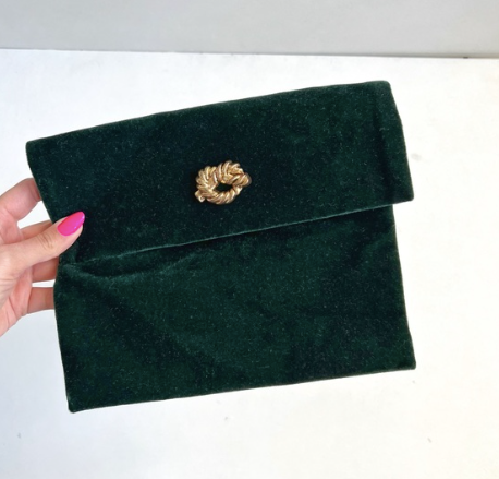 Vintage | Velvet Clutch